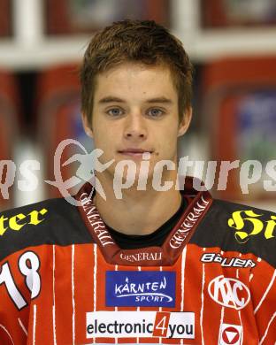 EBEL. Eishockey Bundesliga. KAC. Mannschaftsfototermin. Jakobitsch Silvio. Klagenfurt, am 24.8.2009.
Foto: Kuess 

---
pressefotos, pressefotografie, kuess, qs, qspictures, sport, bild, bilder, bilddatenbank