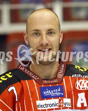 EBEL. Eishockey Bundesliga. KAC. Mannschaftsfototermin. Ratz Herbert. Klagenfurt, am 24.8.2009.
Foto: Kuess 

---
pressefotos, pressefotografie, kuess, qs, qspictures, sport, bild, bilder, bilddatenbank