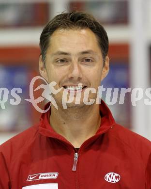 EBEL. Eishockey Bundesliga. KAC. Mannschaftsfototermin. Tormanntrainer Michael Suttnig. Klagenfurt, am 24.8.2009.
Foto: Kuess 

---
pressefotos, pressefotografie, kuess, qs, qspictures, sport, bild, bilder, bilddatenbank