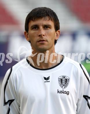 Fussball Bundesliga. Fussball Akademie SK Austria Kaernten. Amateure.  Bundesnachwuchszentrum. Sergej Jakirovic.  Klagenfurt, am 6.8.2009.
Foto: Kuess 
---
pressefotos, pressefotografie, kuess, qs, qspictures, sport, bild, bilder, bilddatenbank