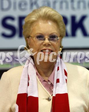 EBEL. Eishockey Bundesliga. KAC. Mannschaftsfototermin. Heidi Horten. Klagenfurt, am 24.8.2009.
Foto: Kuess 

---
pressefotos, pressefotografie, kuess, qs, qspictures, sport, bild, bilder, bilddatenbank