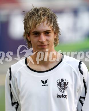 Fussball Bundesliga. Fussball Akademie SK Austria Kaernten. Amateure.  Bundesnachwuchszentrum. Schimmel.  Klagenfurt, am 6.8.2009.
Foto: Kuess 
---
pressefotos, pressefotografie, kuess, qs, qspictures, sport, bild, bilder, bilddatenbank