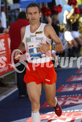 Leichtathletik. Kaernten laeuft. Erich Kokaly (AUT). Klagenfurt, am 23.8.2008.
Foto: Kuess
---
pressefotos, pressefotografie, kuess, qs, qspictures, sport, bild, bilder, bilddatenbank