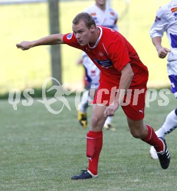 Fussball KFV Cup. DSG Sele/Zell gegen SAK. Miran Kelih (Zell). Zell, am 26.8.2009.
Foto: Kuess
---
pressefotos, pressefotografie, kuess, qs, qspictures, sport, bild, bilder, bilddatenbank