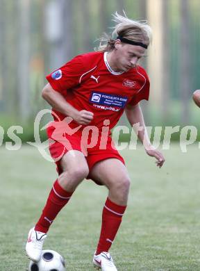 Fussball KFV Cup. DSG Sele/Zell gegen SAK. Alen Nikola Rajkovic (Zell). Zell, am 26.8.2009.
Foto: Kuess
---
pressefotos, pressefotografie, kuess, qs, qspictures, sport, bild, bilder, bilddatenbank