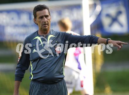 Fussball KFV Cup. DSG Sele/Zell gegen SAK. Schiedsrichter Helmut Teppan. Zell, am 26.8.2009.
Foto: Kuess
---
pressefotos, pressefotografie, kuess, qs, qspictures, sport, bild, bilder, bilddatenbank