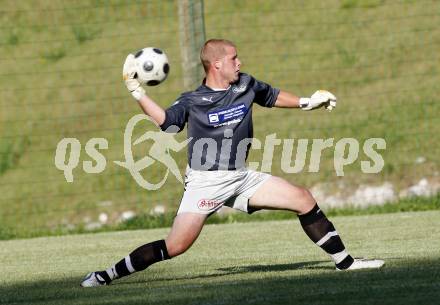 Fussball KFV Cup. DSG Sele/Zell gegen SAK. Philipp Rakuschek (Zell). Zell, am 26.8.2009.
Foto: Kuess
---
pressefotos, pressefotografie, kuess, qs, qspictures, sport, bild, bilder, bilddatenbank