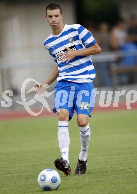 Fussball Kaerntner Liga. VSV gegen SV Feldkirchen. Nico Hrstic (VSV). Villach, am 28.8.2009.
Foto: Kuess
---
pressefotos, pressefotografie, kuess, qs, qspictures, sport, bild, bilder, bilddatenbank