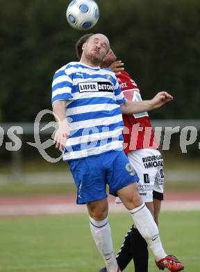 Fussball Kaerntner Liga. VSV gegen SV Feldkirchen. Daniel Barrazutti (VSV). Villach, am 28.8.2009.
Foto: Kuess
---
pressefotos, pressefotografie, kuess, qs, qspictures, sport, bild, bilder, bilddatenbank