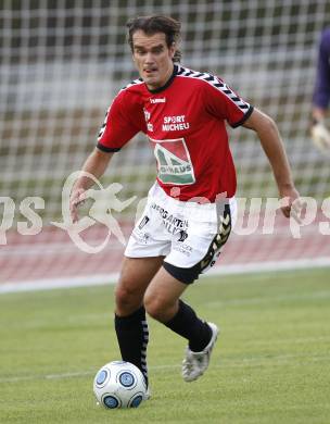 Fussball Kaerntner Liga. VSV gegen SV Feldkirchen. Robert Micheu (Feldkirchen). Villach, am 28.8.2009.
Foto: Kuess
---
pressefotos, pressefotografie, kuess, qs, qspictures, sport, bild, bilder, bilddatenbank