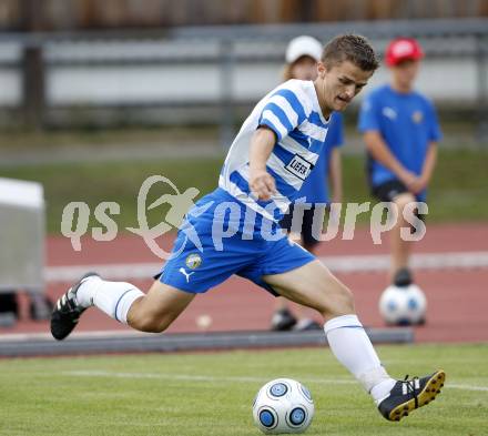 Fussball Kaerntner Liga. VSV gegen SV Feldkirchen. Ivan Drmac (VSV). Villach, am 28.8.2009.
Foto: Kuess
---
pressefotos, pressefotografie, kuess, qs, qspictures, sport, bild, bilder, bilddatenbank