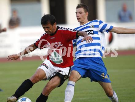 Fussball Kaerntner Liga. VSV gegen SV Feldkirchen. Nico Hrstic (VSV), Auron Miloti (Feldkirchen). Villach, am 28.8.2009.
Foto: Kuess
---
pressefotos, pressefotografie, kuess, qs, qspictures, sport, bild, bilder, bilddatenbank