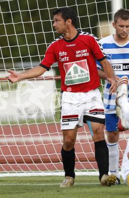 Fussball Kaerntner Liga. VSV gegen SV Feldkirchen. Auron Miloti (Feldkirchen). Villach, am 28.8.2009.
Foto: Kuess
---
pressefotos, pressefotografie, kuess, qs, qspictures, sport, bild, bilder, bilddatenbank