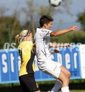 Fussball. OEFB-Frauenliga.  SK Kelag Kaernten Frauen gegen Ardagger SCU. Robitsch Iris (Kaernten), Gahleitner Susanne (Ardagger). Glanegg, 30.8.2009.
Foto: Kuess

---
pressefotos, pressefotografie, kuess, qs, qspictures, sport, bild, bilder, bilddatenbank