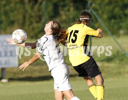 Fussball. OEFB-Frauenliga.  SK Kelag Kaernten Frauen gegen Ardagger SCU. Nicole Gatternig (Kaernten), Cornelia Just (Ardagger). Glanegg, 30.8.2009.
Foto: Kuess

---
pressefotos, pressefotografie, kuess, qs, qspictures, sport, bild, bilder, bilddatenbank