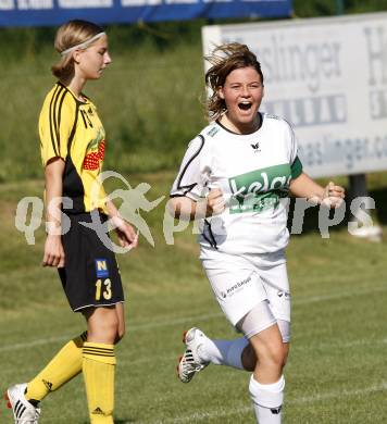 Fussball. OEFB-Frauenliga.  SK Kelag Kaernten Frauen gegen Ardagger SCU. Torjubel Tamegger Yvonne (Kaernten), Manon Haas (Ardagger). Glanegg, 30.8.2009.
Foto: Kuess

---
pressefotos, pressefotografie, kuess, qs, qspictures, sport, bild, bilder, bilddatenbank