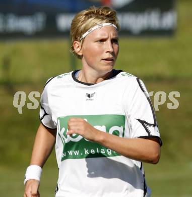 Fussball. OEFB-Frauenliga.  SK Kelag Kaernten Frauen gegen Ardagger SCU. Nicole Descovich (Kaernten). Glanegg, 30.8.2009.
Foto: Kuess

---
pressefotos, pressefotografie, kuess, qs, qspictures, sport, bild, bilder, bilddatenbank