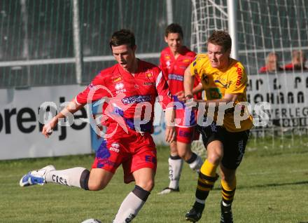 Fussball Regionalliga. SAK gegen Allerheiligen. Darjan Aleksic (SAK), Mario Bretterklieber (Allerheiligen). Klagenfurt, am 1.9.2009.
Foto: Kuess
---
pressefotos, pressefotografie, kuess, qs, qspictures, sport, bild, bilder, bilddatenbank