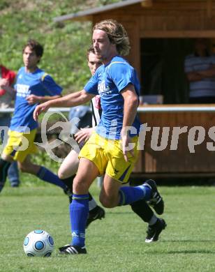 Fussball Unterliga West. Admira Villach gegen SC Hermagor. Michael Sternig (Hermagor). Villach, am 30.8.2009.
Foto: Kuess
---
pressefotos, pressefotografie, kuess, qs, qspictures, sport, bild, bilder, bilddatenbank