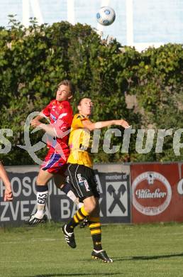 Fussball Regionalliga. SAK gegen Allerheiligen. Martin Trattnig (SAK), Mario Pollhammer (Allerheiligen). Klagenfurt, am 1.9.2009.
Foto: Kuess
---
pressefotos, pressefotografie, kuess, qs, qspictures, sport, bild, bilder, bilddatenbank