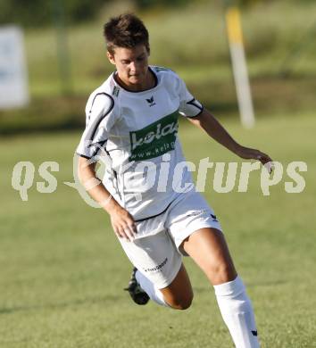 Fussball. OEFB-Frauenliga.  SK Kelag Kaernten Frauen gegen Ardagger SCU. Iris Robitsch (Kaernten). Glanegg, 30.8.2009.
Foto: Kuess

---
pressefotos, pressefotografie, kuess, qs, qspictures, sport, bild, bilder, bilddatenbank