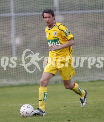 Fussball. Tipp3-Bundesliga. Testspiel. Austria Kaernten gegen Nova Gorica. Martin Hiden (Austria Kaernten). Ludmannsdorf, 3.9.2009. 
Foto: Kuess

---
pressefotos, pressefotografie, kuess, qs, qspictures, sport, bild, bilder, bilddatenbank