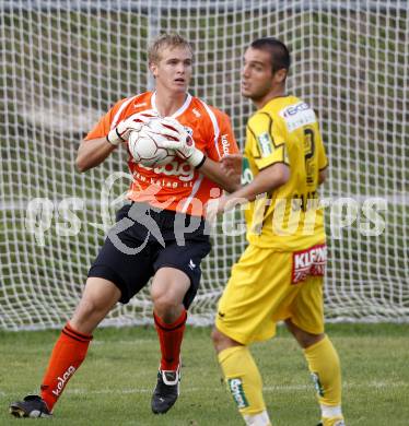 Fussball Bundesliga. Testspiel SK Austria Kaernten gegen NK Nova Gorica. Marc Baumgartner, Marco Salvatore (Austria Kaernten). Ludmannsdorf, am 3.9.2009.
Foto: Kuess
---
pressefotos, pressefotografie, kuess, qs, qspictures, sport, bild, bilder, bilddatenbank