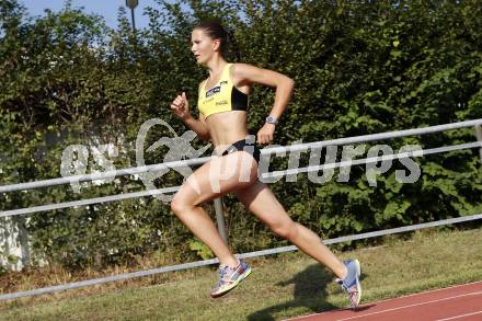 Leichtathletik. Lydia Windbichler. Villach, 27.8.2009.
Foto: Kuess
---
pressefotos, pressefotografie, kuess, qs, qspictures, sport, bild, bilder, bilddatenbank