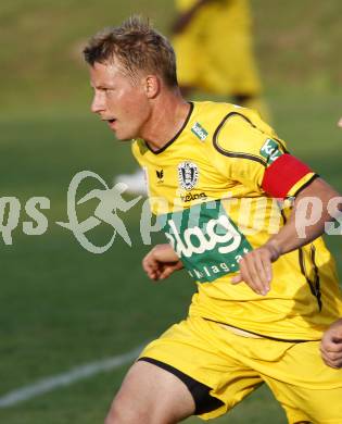 Fussball Bundesliga. Testspiel SK Austria Kaernten gegen NK Nova Gorica. Thomas Riedl (Austria Kaernten). Ludmannsdorf, am 3.9.2009.
Foto: Kuess
---
pressefotos, pressefotografie, kuess, qs, qspictures, sport, bild, bilder, bilddatenbank