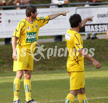 Fussball Bundesliga. Testspiel SK Austria Kaernten gegen NK Nova Gorica. Martin Hiden, Wolfgang Mair (Austria Kaernten). Ludmannsdorf, am 3.9.2009.
Foto: Kuess
---
pressefotos, pressefotografie, kuess, qs, qspictures, sport, bild, bilder, bilddatenbank