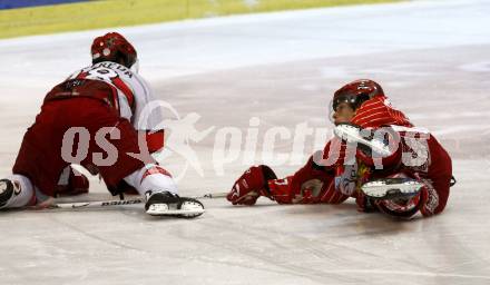 EBEL. Eishockey Bundesliga. Testspiel KAC gegen Jesenice. Thomas HUndertpfund (KAC), Marjan Manfreda (Jesenice). Klagenfurt, am 4.9.2009.
Foto: Kuess

---
pressefotos, pressefotografie, kuess, qs, qspictures, sport, bild, bilder, bilddatenbank