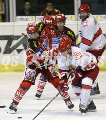 EBEL. Eishockey Bundesliga. Testspiel KAC gegen Jesenice. Herbert Ratz,  (KAC), Andrej Makrov (Jesenice). Klagenfurt, am 4.9.2009.
Foto: Kuess

---
pressefotos, pressefotografie, kuess, qs, qspictures, sport, bild, bilder, bilddatenbank