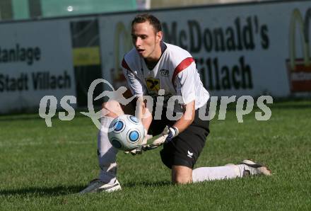 Fussball Unterliga West. Landskron gegen Magdalen. Christian Wetzlinger (Magdalen). Landskron, am 5.9.2009.
Foto: Kuess
---
pressefotos, pressefotografie, kuess, qs, qspictures, sport, bild, bilder, bilddatenbank