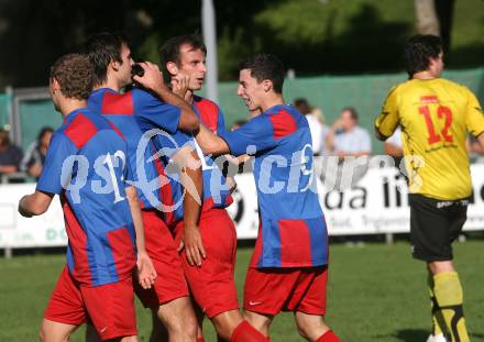 Fussball Unterliga West. Landskron gegen Magdalen. Torjubel (Landskron). Landskron, am 5.9.2009.
Foto: Kuess
---
pressefotos, pressefotografie, kuess, qs, qspictures, sport, bild, bilder, bilddatenbank