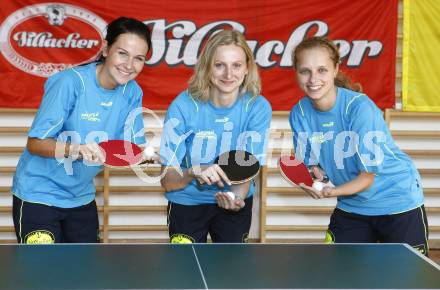 Tischtennis Bundesliga. TTC Villach.  Jana Medrikova,  Viera Majercikova, Lenka Kmotorkova,  . Villach, am 5.9.2009.
Foto: Kuess
---
pressefotos, pressefotografie, kuess, qs, qspictures, sport, bild, bilder, bilddatenbank