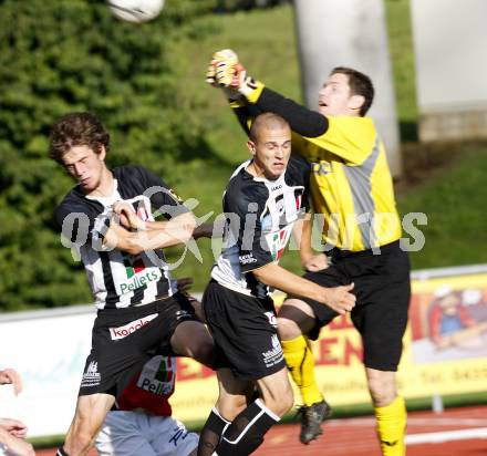 Fussball. Regionalliga.  WAC/St. Andrae gegen FC St. Veit. Falk Christian,  Korepp Stefan (WAC), Pirmann Manuel (St. Veit). Wolfsberg, 6.9.2009.
Foto: Kuess

---
pressefotos, pressefotografie, kuess, qs, qspictures, sport, bild, bilder, bilddatenbank