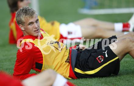 Fussball Laenderspiel U19 Oesterreich gegen Slowenien. Marc Baumgartner (Oesterreich). St. Veit, am 8.9.2009.
Foto: Kuess
---
pressefotos, pressefotografie, kuess, qs, qspictures, sport, bild, bilder, bilddatenbank