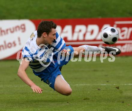 Fussball. KFV-Cup. Magdalen gegen VSV. Brandstaetter Julian (VSV). Magdalen, 9.9.2009.
Foto: Kuess
---
pressefotos, pressefotografie, kuess, qs, qspictures, sport, bild, bilder, bilddatenbank