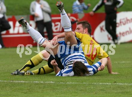 Fussball. KFV-Cup. Magdalen gegen VSV. Aigner Juergen (Magdalen), Banic Luka (VSV). Magdalen, 9.9.2009.
Foto: Kuess
---
pressefotos, pressefotografie, kuess, qs, qspictures, sport, bild, bilder, bilddatenbank