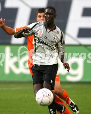 Fussball. Tipp3-Bundesliga. SK Austria Kelag Kaernten  gegen FK Austria Wien. Modou Jagne (Austria Kaernten). Klagenfurt, 12.9.2009. 
Foto: Kuess

---
pressefotos, pressefotografie, kuess, qs, qspictures, sport, bild, bilder, bilddatenbank