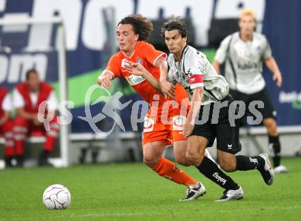 Fussball. Tipp3-Bundesliga. SK Austria Kelag Kaernten  gegen FK Austria Wien. Jocelyn Blanchard (Austria Kaernten), Julian Baumgartlinger (Austria Wien). Klagenfurt, 28.11.2008. 
Foto: Kuess

---
pressefotos, pressefotografie, kuess, qs, qspictures, sport, bild, bilder, bilddatenbank