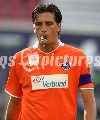 Fussball. Tipp3-Bundesliga. SK Austria Kelag Kaernten  gegen FK Austria Wien. Milenko Acimovic (Austria Wien). Klagenfurt, 12.9.2009. 
Foto: Kuess

---
pressefotos, pressefotografie, kuess, qs, qspictures, sport, bild, bilder, bilddatenbank