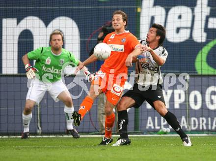 Fussball. Tipp3-Bundesliga. SK Austria Kelag Kaernten  gegen FK Austria Wien. Andreas Schranz, Fernando Troyansky (Austria Kaernten), Tomas Jun (Wien). Klagenfurt, 28.11.2008. 
Foto: Kuess

---
pressefotos, pressefotografie, kuess, qs, qspictures, sport, bild, bilder, bilddatenbank