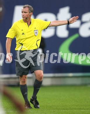 Fussball. Tipp3-Bundesliga. SK Austria Kelag Kaernten  gegen FK Austria Wien. Schiedsrichter Stefan Messner. Klagenfurt, 12.9.2009. 
Foto: Kuess

---
pressefotos, pressefotografie, kuess, qs, qspictures, sport, bild, bilder, bilddatenbank