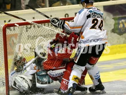 EBEL. Eishockey Bundesliga. KAC gegen EHC LIWEST Linz. HUNDERTPFUND Thomas (KAC), WESTLUND Alex,  SCOVILLE Darrel (Linz). Klagenfurt, am 17.9.2009.
Foto: Kuess

---
pressefotos, pressefotografie, kuess, qs, qspictures, sport, bild, bilder, bilddatenbank