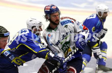 EBEL. Eishockey Bundesliga. EC Pasut VSV gegen KHL Medvescak Zagreb. MCLEOD Kiel (VSV), PRPICH Mike (Zagreb). Villach, am 20.9.2009.
Foto: Kuess 


---
pressefotos, pressefotografie, kuess, qs, qspictures, sport, bild, bilder, bilddatenbank