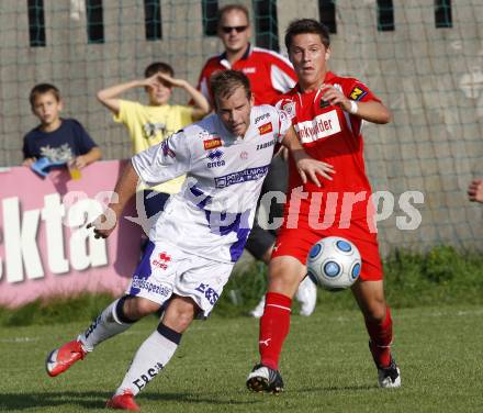 Fussball OEFB Cup. SAK Klagenfurt gegen Trenkwalder Admira. Martin Wakonig,  (SAK), Rene Pascal Seebacher (Admira). Klagenfurt, am 19.9.2009.
Foto: Kuess

---
pressefotos, pressefotografie, kuess, qs, qspictures, sport, bild, bilder, bilddatenbank