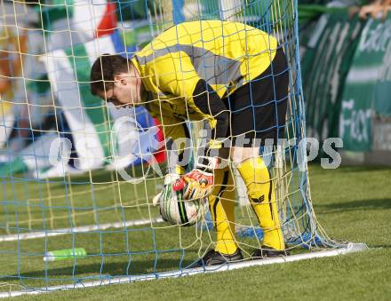 Fussball OEFB Cup. FC St. Veit gegen Rapid Wien. Manuel Pirmann (St. Veit). St. Veit, am 20.9.2009.
Foto: Kuess

---
pressefotos, pressefotografie, kuess, qs, qspictures, sport, bild, bilder, bilddatenbank