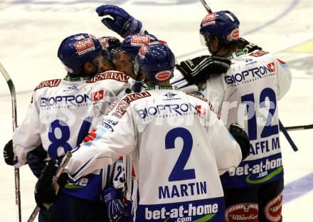 EBEL. Eishockey Bundesliga. EC Pasut VSV gegen KHL Medvescak Zagreb. Torjubel VSV. Villach, am 20.9.2009.
Foto: Kuess 


---
pressefotos, pressefotografie, kuess, qs, qspictures, sport, bild, bilder, bilddatenbank