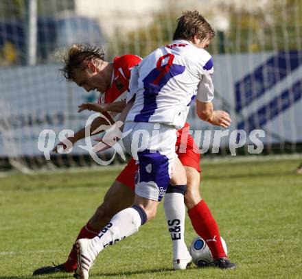 Fussball OEFB Cup. SAK Klagenfurt gegen Trenkwalder Admira. Grega Triplat (SAK), Martin Pusic (Admira). Klagenfurt, am 19.9.2009.
Foto: Kuess

---
pressefotos, pressefotografie, kuess, qs, qspictures, sport, bild, bilder, bilddatenbank